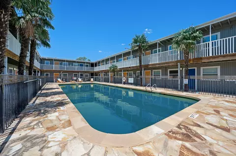 2401 Manor Rd #217, Austin, TX 78722