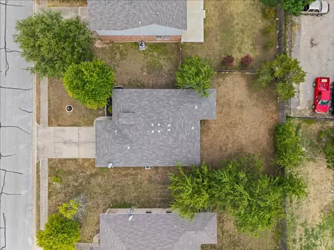 610 Sherry Dr, Leander, TX 78641 photo 27