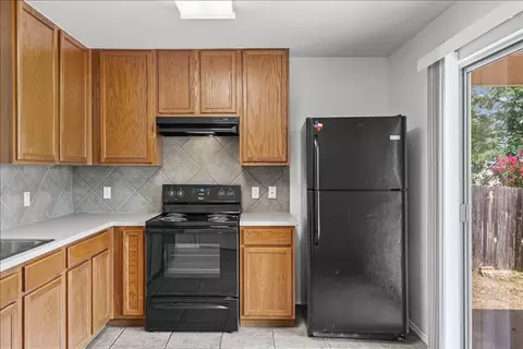 610 Sherry Dr, Leander, TX 78641 photo 11