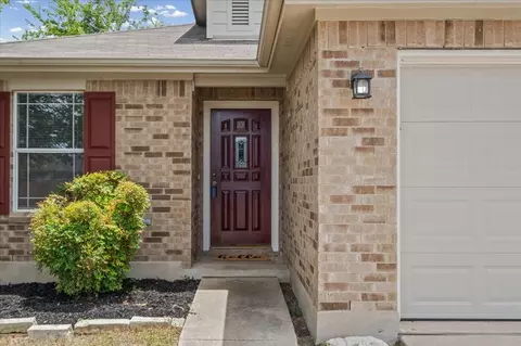 610 Sherry Dr, Leander, TX 78641 photo 4
