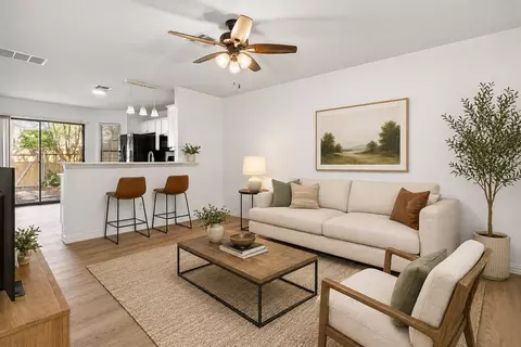 11901 Swearingen Dr #110, Austin, TX 78758