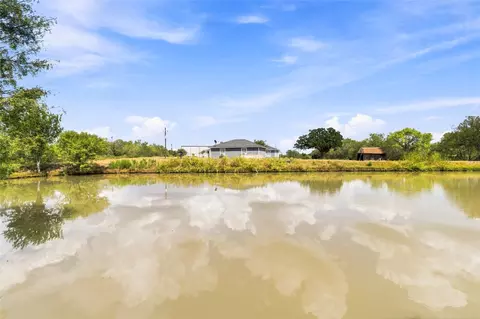 View/Area - 1871 Bridle Path Rd, Luling, TX 78648 photo 4 of 5