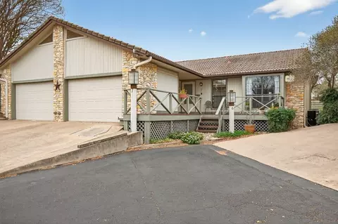 104 S Big Spur #7, Horseshoe Bay, TX 78657