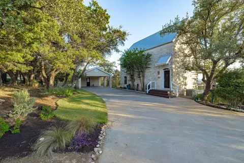 8132 Breeze Way, Jonestown, TX 78645