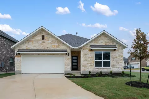 313 Possumhaw Ln, San Marcos, TX 78666