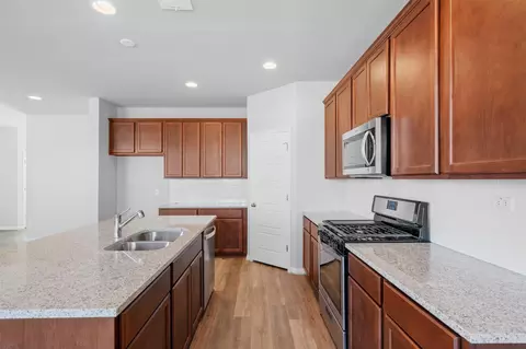 Kitchen - 453 Gaida Loop, Georgetown, TX 78628 photo 1 of 1