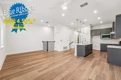 200 W 56th St #2103, Austin, TX 78751