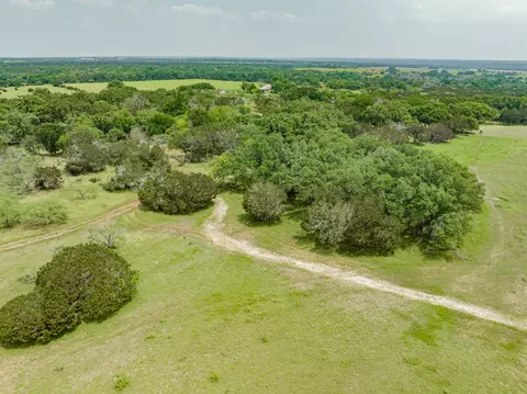 3 Becky Ln, Bertram, TX 78605 photo 4