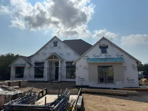 10951 Winding Br, Chappell Hill, TX 77426