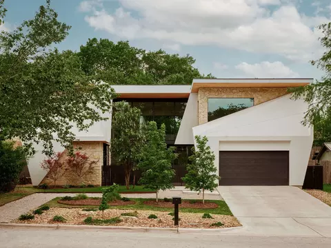 2108 Matterhorn Ln, Austin, TX 78704