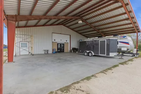 2187 Highway 290 E, Mcdade, TX 78650 photo 4