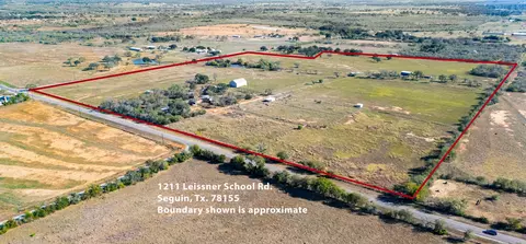 1211 Leissner School Rd, Seguin, TX 78155