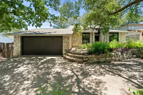 1702 Deerfield Dr, Austin, TX 78741