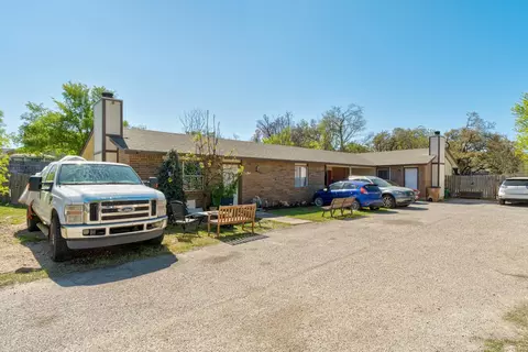 411 Thelma Dr, Austin, TX 78745