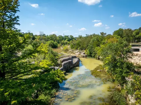 View/Area - 135 Pinky Varner Ct, Buda, TX 78610 photo 2 of 3