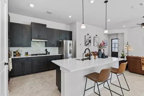 972 Leaning Oak Ln, Georgetown, TX 78628