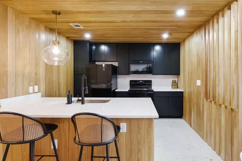 2505 Thornton Rd #2204, Austin, TX 78704