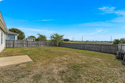 Exterior - 14521 Gurneys Eagle Dr, Elgin, TX 78621 photo 2 of 4