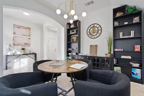 505 Bluehaw Dr, Georgetown, TX 78628