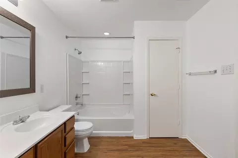 Bath - 6629 Doyal Dr, Austin, TX 78747 photo 4 of 5