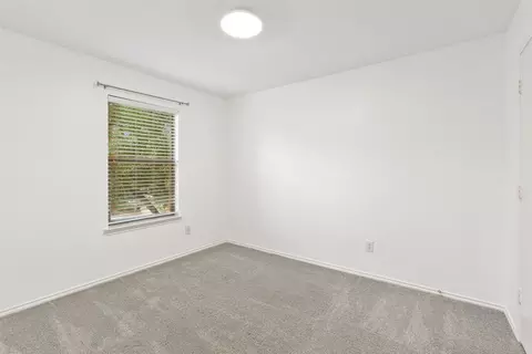 Bedroom - 6629 Doyal Dr, Austin, TX 78747 photo 4 of 7