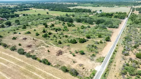 1649 Witter Rd, Dale, TX 78616