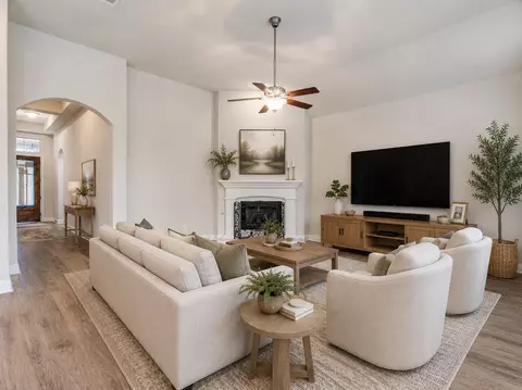 836 Richardson Ln, Leander, TX 78641