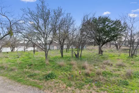 000 Driftwood Ln, Cottonwood Shores, TX 78657