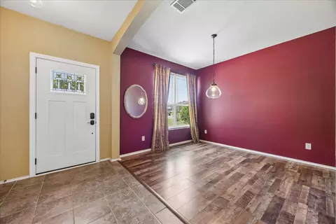 Entry Way - 338 Spring Branch Loop, Kyle, TX 78640 photo 2 of 3