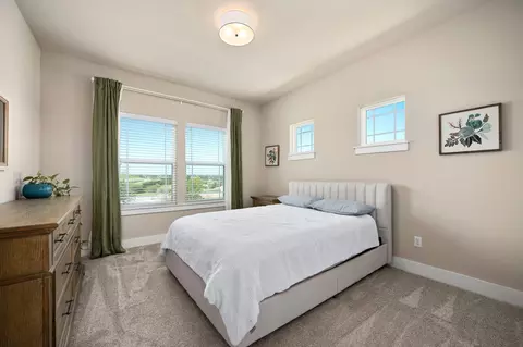 Bedroom - 1500 Chalk Bluff Ct, Leander, TX 78641 photo 4 of 5