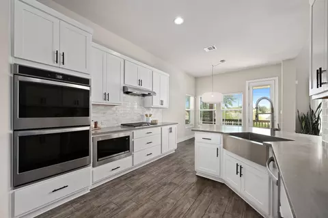 Kitchen - 1500 Chalk Bluff Ct, Leander, TX 78641 photo 4 of 4