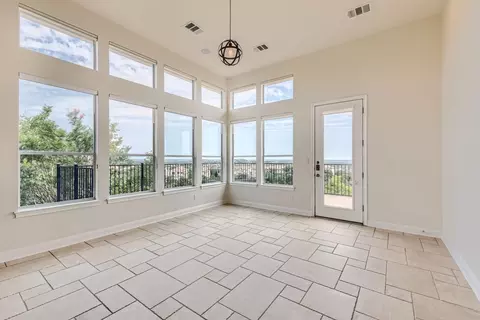 236 Aria Rdg #236, Lakeway, TX 78738