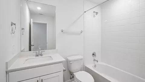 Bath - 156 Gilmer Ln, Buda, TX 78610 photo 1 of 5
