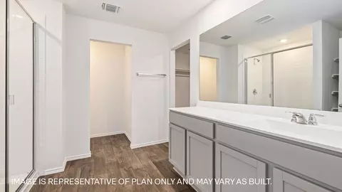 Bath - 156 Gilmer Ln, Buda, TX 78610 photo 2 of 2