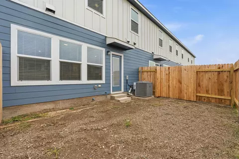 Exterior - 164 Cinnabar Ln #2, Kyle, TX 78640 photo 4 of 4