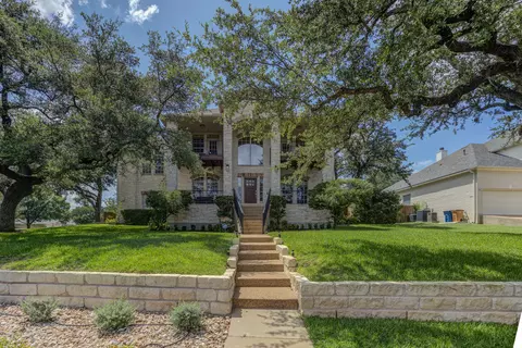 10200 Spicewood Pkwy, Austin, TX 78750