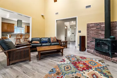 928 Upper Elgin River Rd, Elgin, TX 78621 photo 10