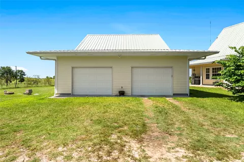928 Upper Elgin River Rd, Elgin, TX 78621 photo 8