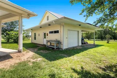 928 Upper Elgin River Rd, Elgin, TX 78621 photo 7