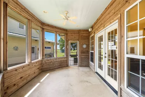 928 Upper Elgin River Rd, Elgin, TX 78621 photo 12