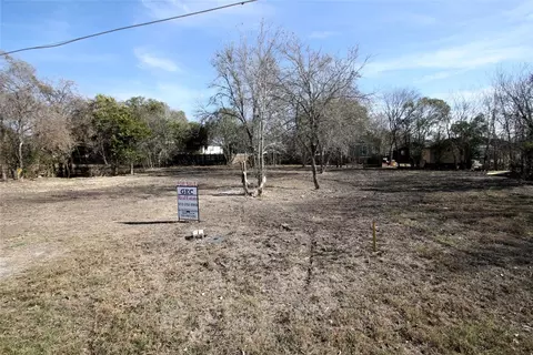 1106 Wichita St, Lockhart, TX 78664