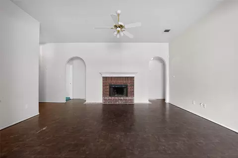 Living - 152 Eagle Dr, Luling, TX 78648 photo 1 of 6