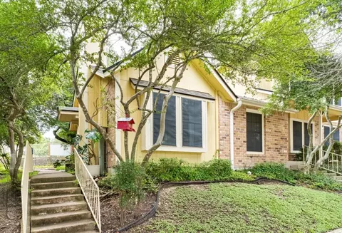 11901 Swearingen Dr #43-I, Austin, TX 78758