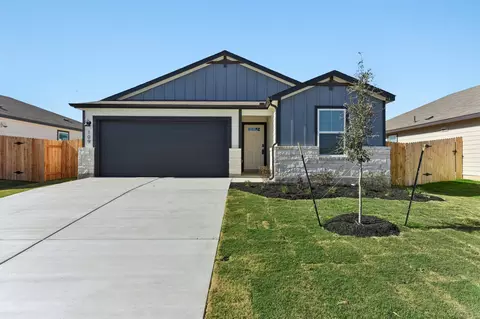 109 Honey Bee, Jarrell, TX 76537