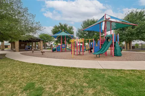 View/Area - 462 Tree Nut Loop, Buda, TX 78610 photo 3 of 4