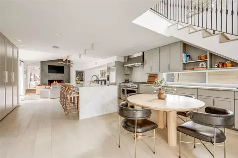 606 Josephine St, Austin, TX 78704