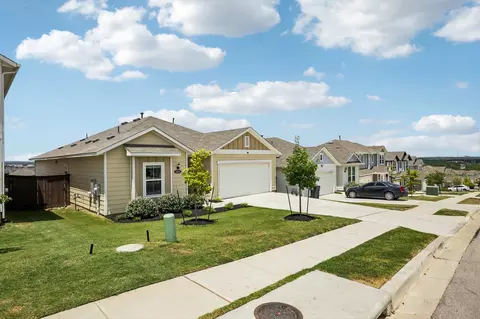 Exterior - 11604 Comano Dr, Austin, TX 78747 photo 2 of 8