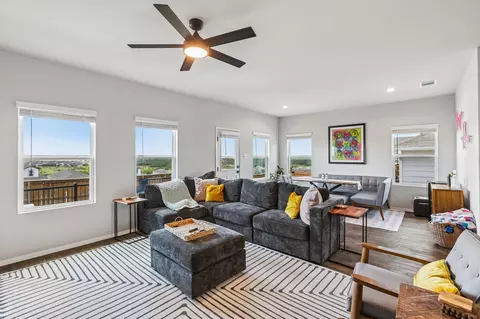 Living - 11604 Comano Dr, Austin, TX 78747 photo 4 of 5
