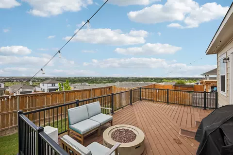 Exterior - 11604 Comano Dr, Austin, TX 78747 photo 6 of 8