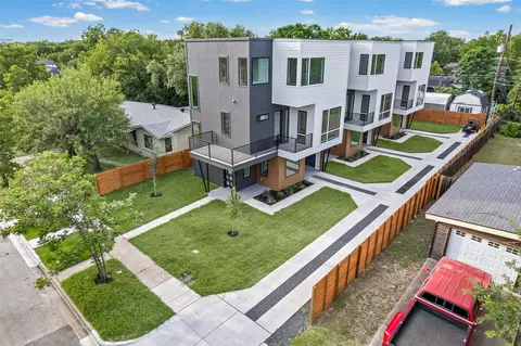 100 W Odell St #2, Austin, TX 78752